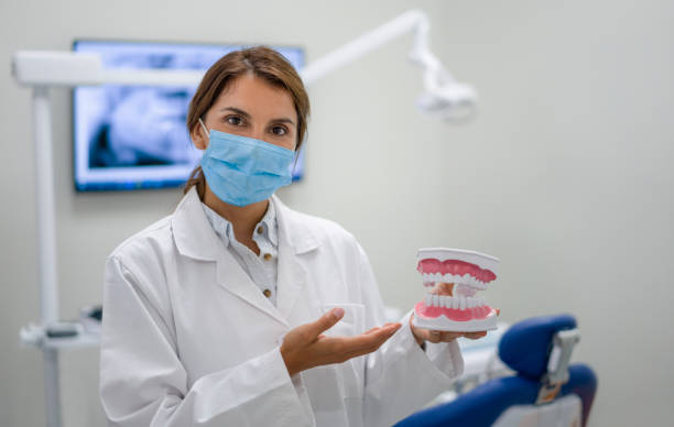 Best Emergency Dental Care for Broken or Chipped Teeth in Peralta, NM